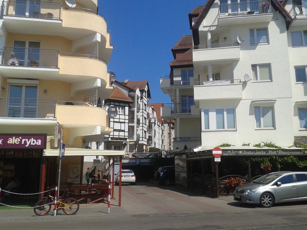 Apartament Portowy Z Garazem, Ul Towarowa Колобжег Экстерьер фото